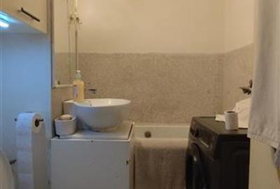 Apartament 2 camere zona 9 mai-Domnisori - 4