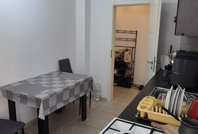 Garsonieră decomandată în 13 Decembrie - 2