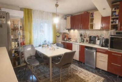 Apartament cu 4 camere decomandat în Central - 5