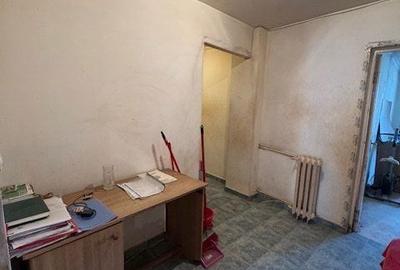 Apartament cu 2 camere decomandat în Romană - 11