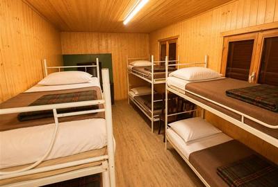 Casă cu 7 camere cu Canalizare în Praid - 19