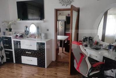 Casă cu 8 camere cu Teren 488 Mp în Marginea - 2