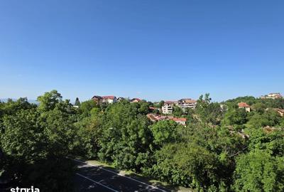 Apartament cu 4 camere în Schei - 17