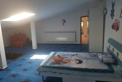 OCAZIE, VAND VILA  DE LUX 860 MP UTILI SI 1230 MP TEREN LANGA LACUL CERNICA - 41