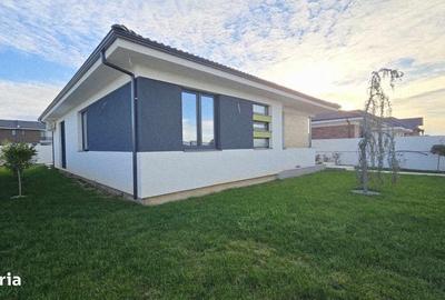 Casă cu 3 camere cu Teren 440 Mp în Nufărul - 19