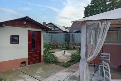 Vand casa in Comuna Glina