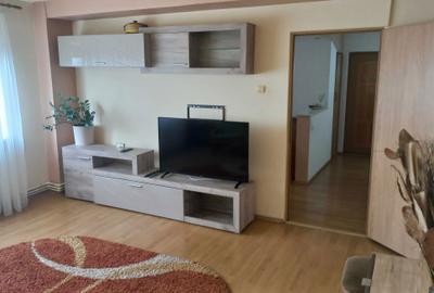 Apartament cu 2 camere semidecomandat în Tudor Vladimirescu