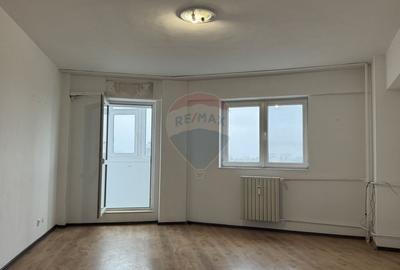 Apartament cu 4 camere decomandat în 13 Septembrie - 14