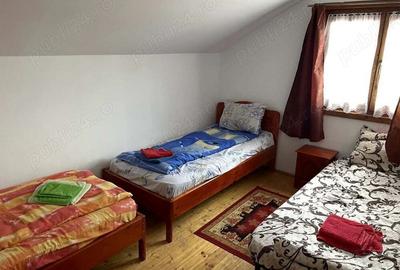 Casă cu 4 camere cu Teren 333 Mp în Mila 23