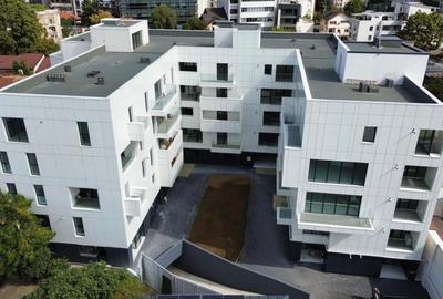 Birou, de 60 mp, în Decebal - 1