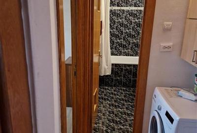 Apartament cu 3 camere decomandat în Dâmbovița - 20