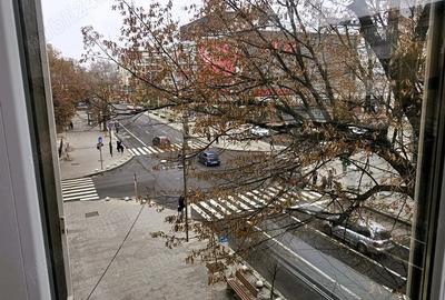 Inchiriez apartament ultracentral, 3 camere, renovat 84 mp - 7