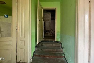 Casă cu 4 camere cu Canalizare în Ultracentral - 12