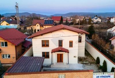 Casă cu 4 camere în Valea Mare - 20