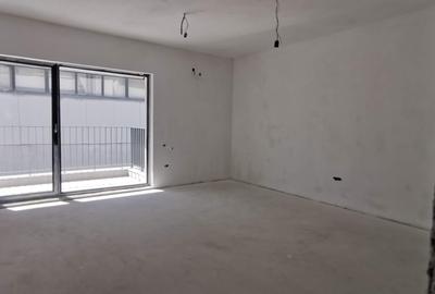 Apartament cu 2 camere semidecomandat în Basarab - 3