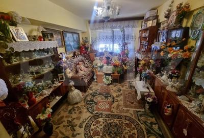 Apartament cu 4 camere decomandat în Cornitoiu - 8