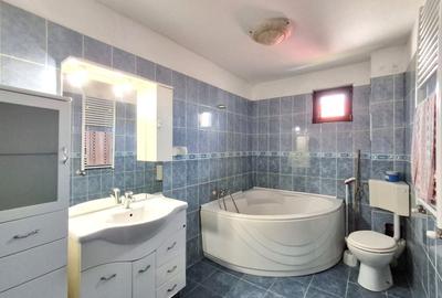 Casă individuală cu 8 camere cu Canalizare în Central - 15