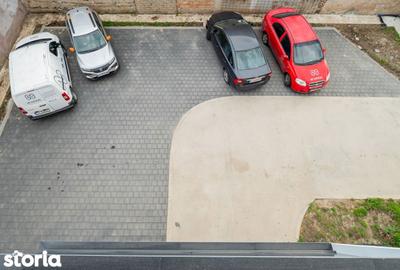 Spațiu comercial, de 300 mp, în Km 4 - 11