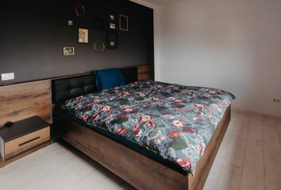 Apartament cu 3 camere decomandat în Bârzești - 6