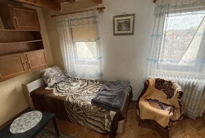 Garsonieră decomandată în Lipovei