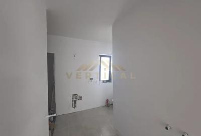 Casă cu 2 camere cu Teren 250 Mp în Berceni - 2