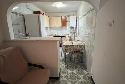 Apartament 3 camere + spațiu comercial -Parter -Bulevardul Independenței - 15