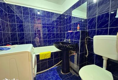 Apartament cu 3 camere în Florilor - 8