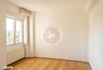 Apartament cu 5 camere decomandat în Romană - 12