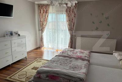 Casa cu 3 dormitoare, 186 mp, teren 696 mp, zona Paulesti - 9