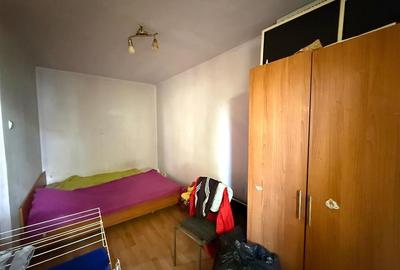 Apartament cu 2 camere semidecomandat în Valenta