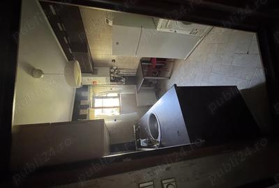 Inchiriez apartament 3 camere - 2