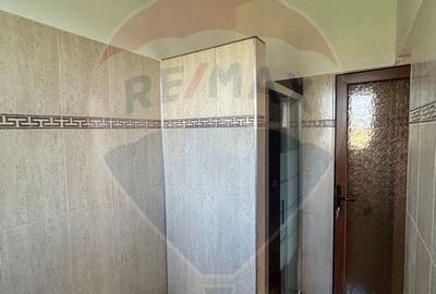 Casă cu 5 camere de vânzare - 10