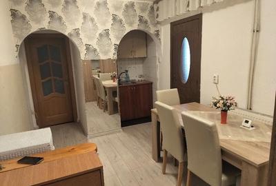 Apartament cu 2 camere decomandat în Traian - 10