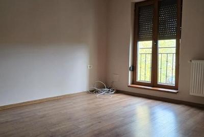 Liniște, confort și intimitate Dumbrăvița - 4