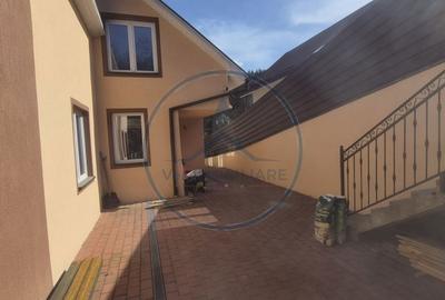 Casă cu 5 camere cu Teren 462 Mp în Central - 5