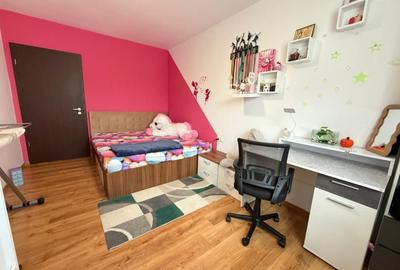 Apartament spatios cu 2 camere, decomandat, 54 mp utili - Giroc - 4