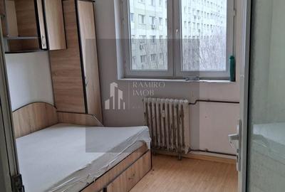 Apartament cu 3 camere semidecomandat în Costin Georgian - 6
