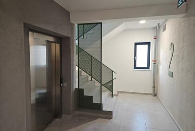 Apartament cu 2 camere, mobilat în Universitate - 32