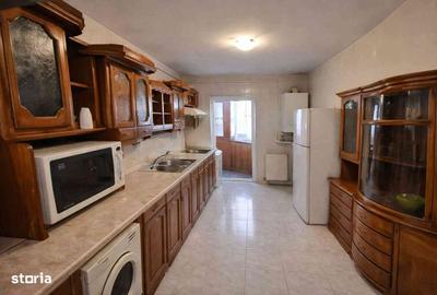 Apartament cu 3 camere decomandat în Nord - 8