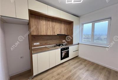 Apartament cu 3 camere decomandat în Piața Cluj