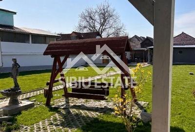 Casă cu 4 camere cu Canalizare în Calea Poplăcii - 4