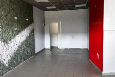 Spațiu comercial, de 50 mp, în 1 Mai - 7