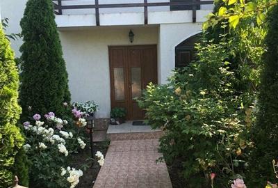 Vila - parter + mansarda -   Sendreni,  jud. Galati - 1