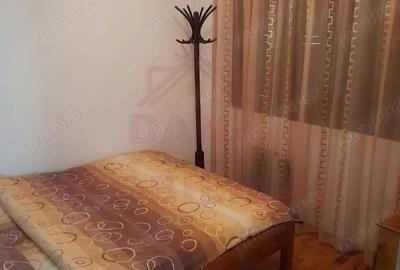 Casă cu Teren 800 Mp în Poiana - 3