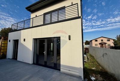 Casa / Vila cu 4 camere de vanzare in zona Nord Casa / Vila cu 4 camere de vanzare in zona Nord - 3