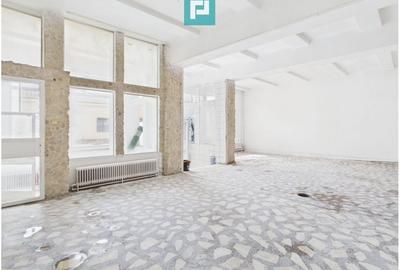 Spațiu comercial, de 250 mp, în Central - 6