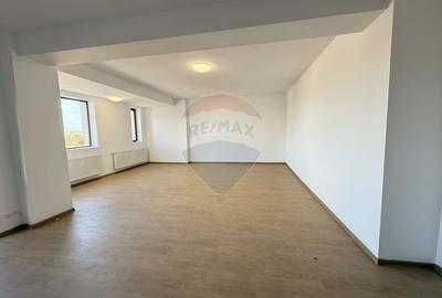 Apartament cu 2 camere de vanzare Voluntari - 2