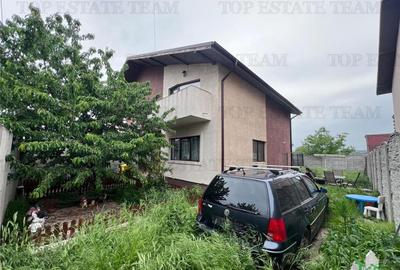 Casa cuplata.curte individuala generoasa, cu 3 camere,2 bai, - 10