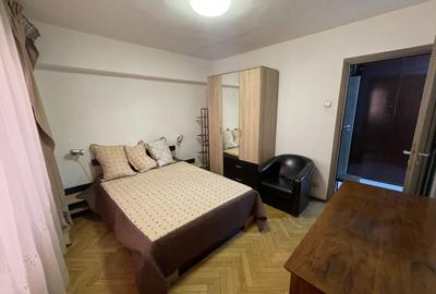 3 Camere Magazin Bucur Obor - Bloc ALMO 1 - Mobilat si Utilat - 8