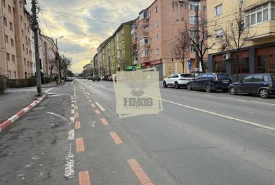 Apartament cu 3 camere decomandat în Vasile Aaron - 15